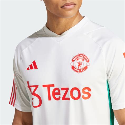 manchester united training jerseys